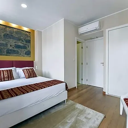 Garden Bed & Breakfast 3*
