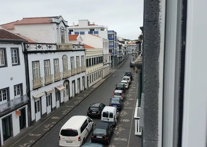 Garden Bed & Breakfast Horta (Azores)