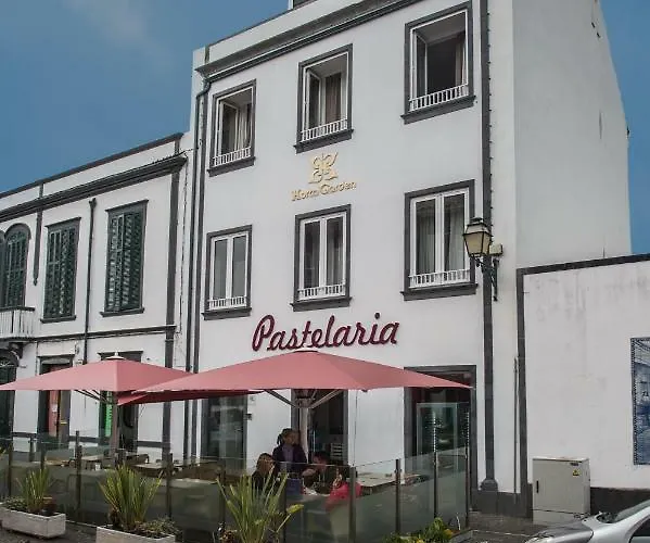 Bed & Breakfast Garden Horta (Azores)